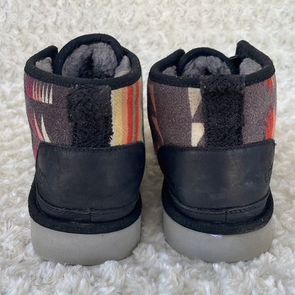 UGG booties - Picture 5 of 12